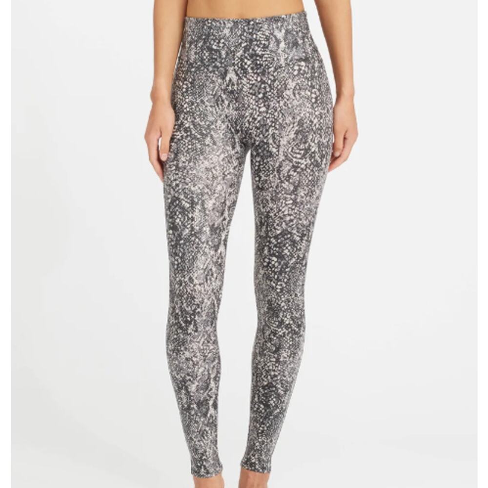 Spanx Leggings Womens Large Gray Faux Leather Snake‎ Shine Compression 20324R